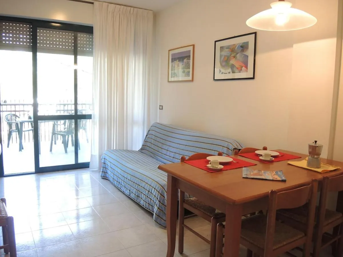 Apartment Flat In Residence With Swimming Pool And Balcony Bibione