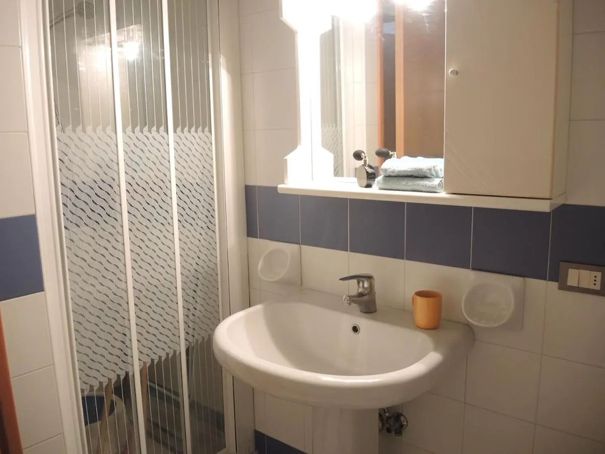 Flat In Residence With Swimming Pool And Balcony Bibione Apartment