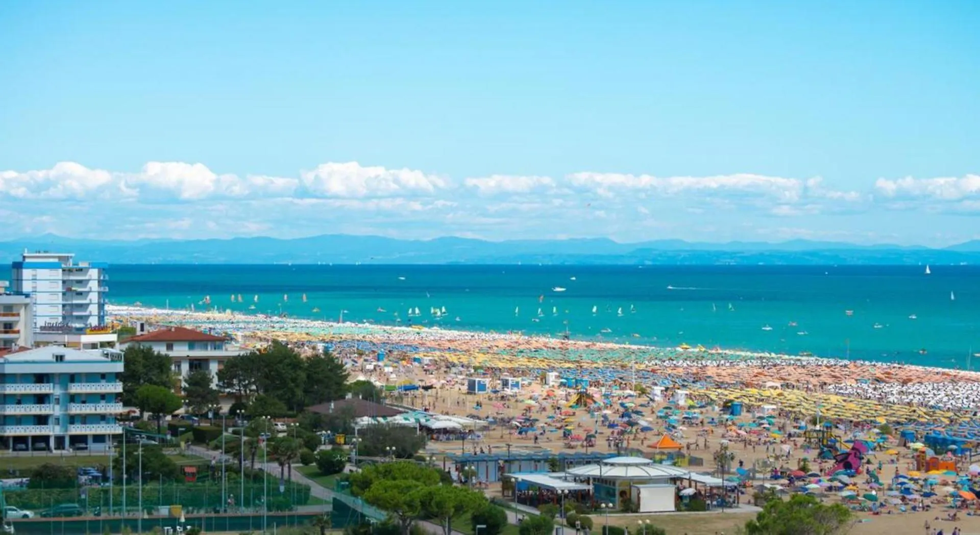 Flat In Residence With Swimming Pool And Balcony Bibione 0*,
